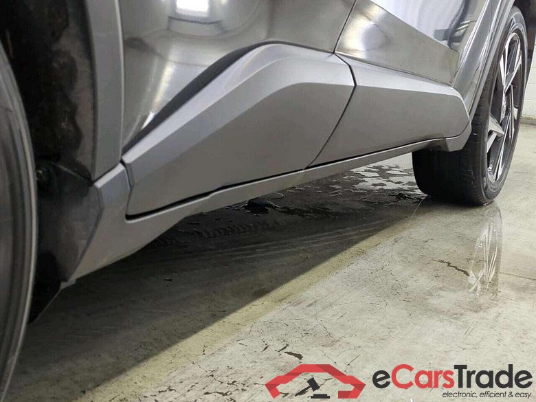 TOYOTA C-HR 1.8 Hybrid Style #5