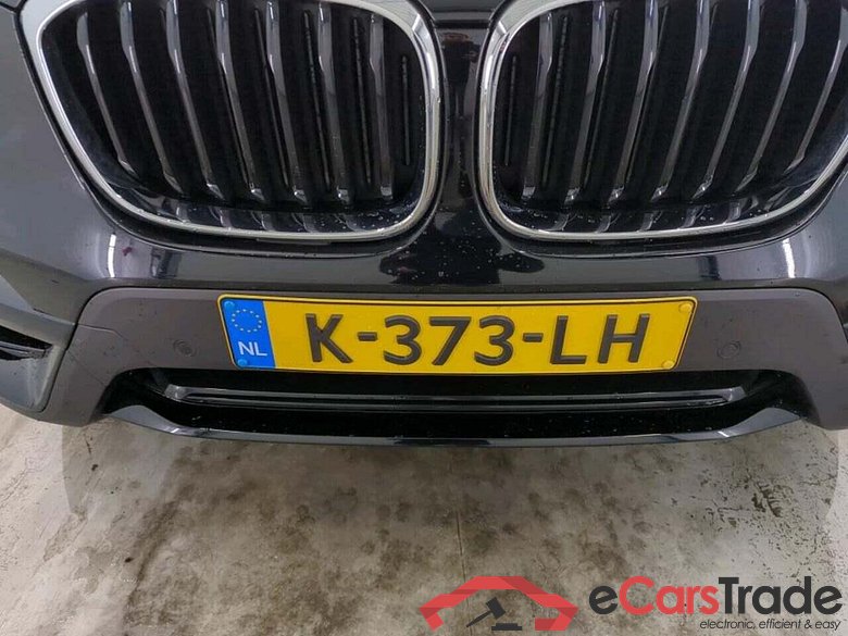 BMW X3 xDrive20i H.E. Edit. #4