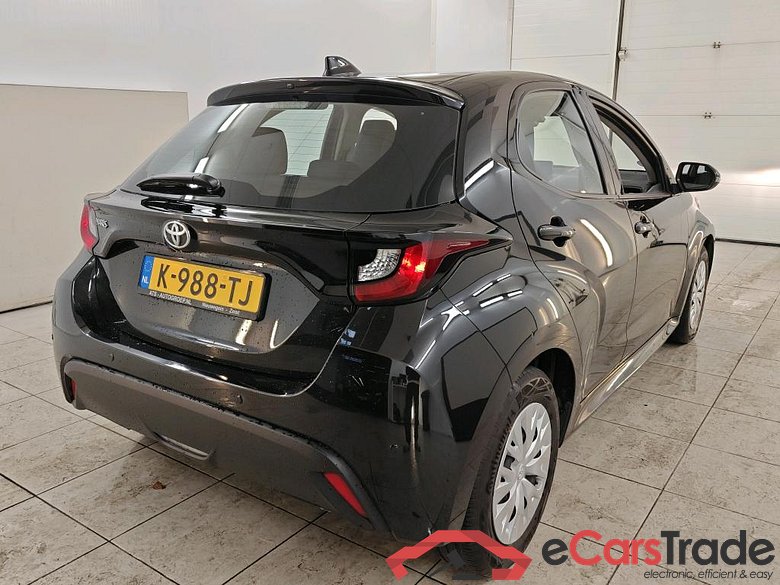 Toyota Yaris 1.0 VVT-i Active 5d #2