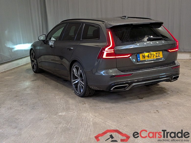 VOLVO V60 2.0 B4 R-Design #4