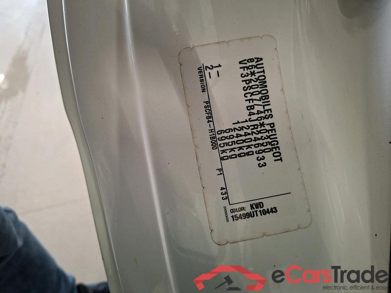 PEUGEOT 108 53 kW #2