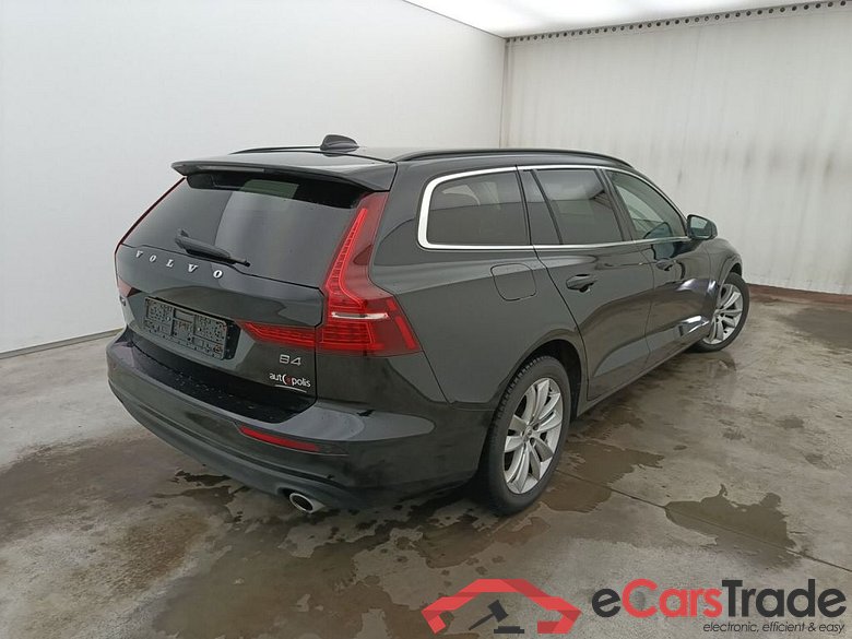 VOLVO V60 DIESEL - 2018 2.0 B4 197 Momentum Pro Geartronic 5d #2