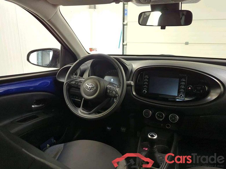 TOYOTA Aygo X 1.0 VVT-i MT Play #3