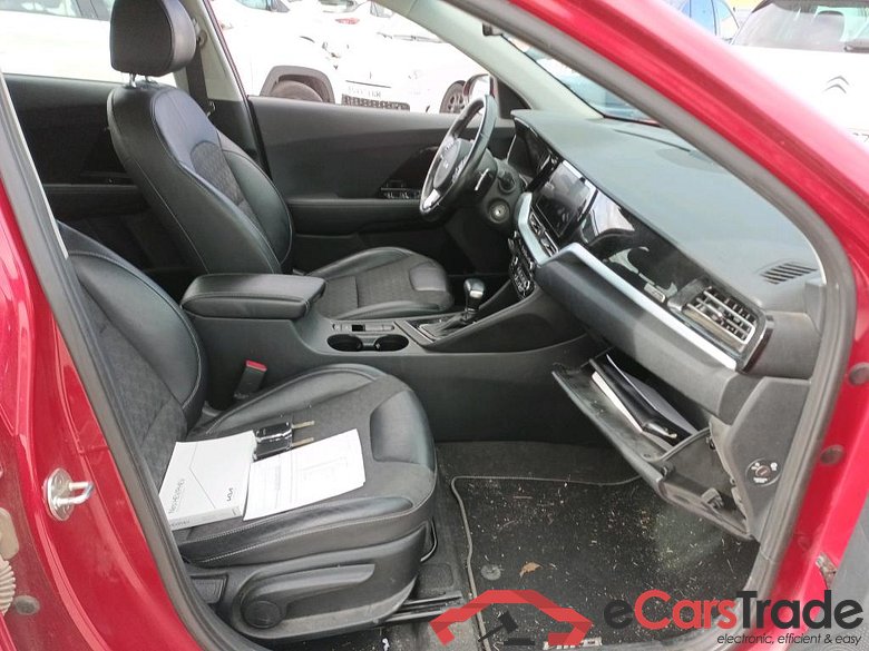 KIA Niro / 2019 / 5P / crossover 1.6 GDi PHEV 104kW (141CV) Drive #6