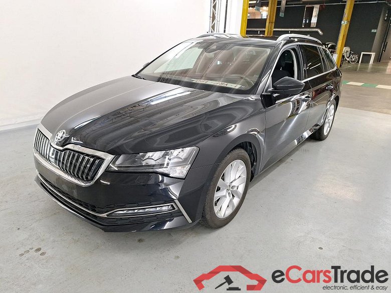 SKODA SUPERB COMBI - 2019 1.4 TSI PHEV Style DSG #1