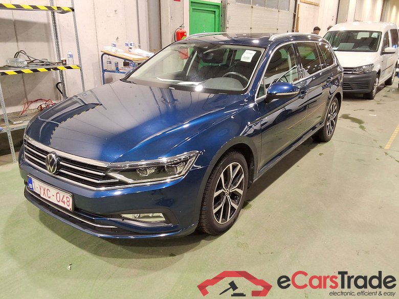 VOLKSWAGEN PASSAT VARIANT DIESEL - 2019 2.0 TDi SCR Style Business DSG #1