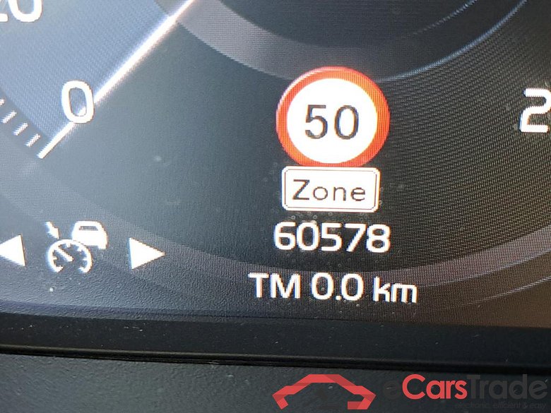 VOLVO - VOL XC40 T4 Recharge 211PK Geartronic Inscription Expression With Arianne Leather & Harman Kardon & Driver Assist Pack & 19 Inch & 360 Camera & Electric Sunroof & Semi Auto Foldable Trailer Hook   * HYBRID * #5