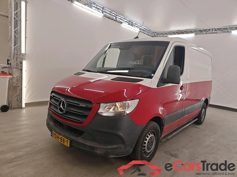 Mercedes-Benz Sprinter 214CDI L1H1 FWD 3.0t Functional 6 4d #1