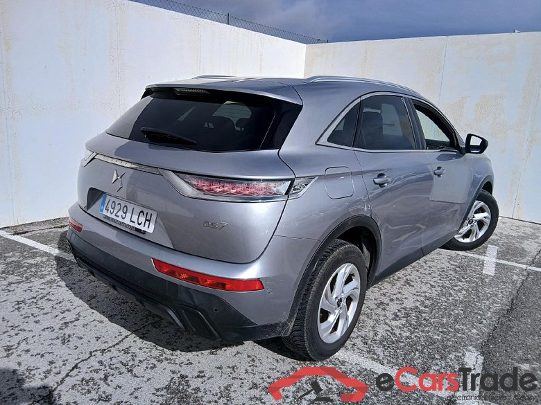 DS DS 7 Crossback / 2017 / 5P / todoterreno BlueHDi DE 96kW (130CV) BE CHIC (AC) #2