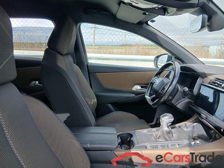 DS DS 7 Crossback / 2017 / 5P / todoterreno BlueHDi DE 96kW (130CV) BE CHIC (AC) #6