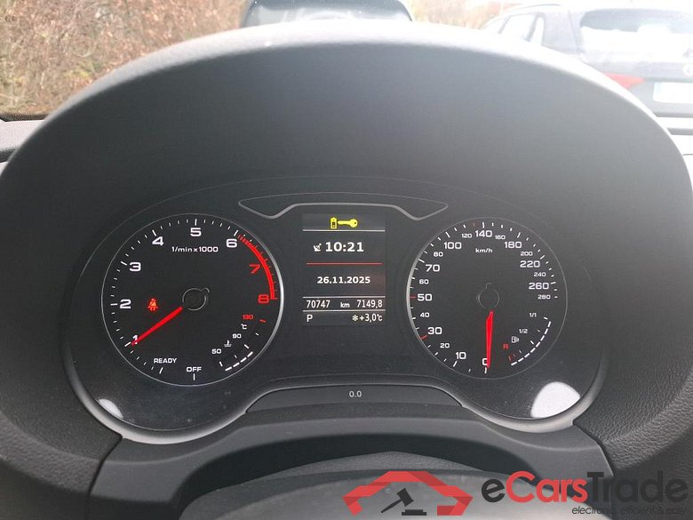 AUDI A3 Sportback / 2016 / 5P / Berline 35 TFSI 150 COD S TRONIC BUSINESS LINE #6