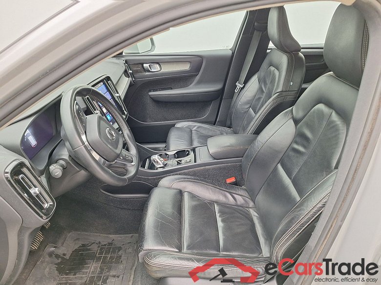 Volvo, XC40 '17, Volvo XC40 B4 AWD Inscription DCT 5d #3