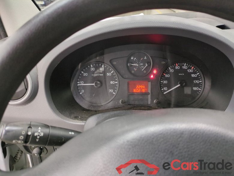 Partner L1 Premium Pack 1.6 HDi 100CV BVM5 E6 #6