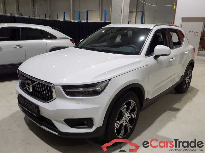 Volvo XC40 (2017->) DE - SUV5 B4 2WD EU6d, Inscription (EURO 6d), 2020 - 2022