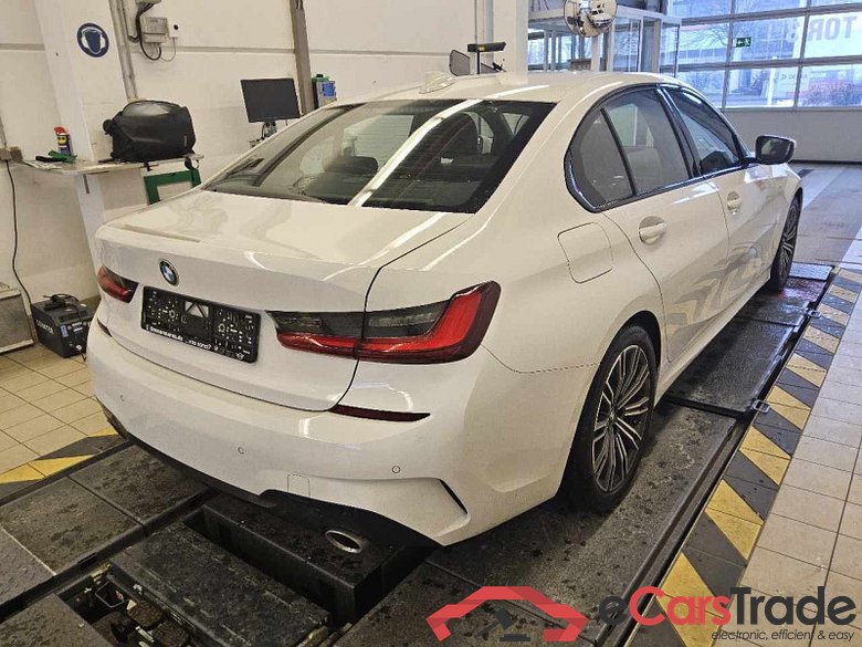 BMW 3 Limousine (G20)(2018->) DE - Lim4 318 i EU6d, M Sport (EURO 6d), 2020 - 2022 #3
