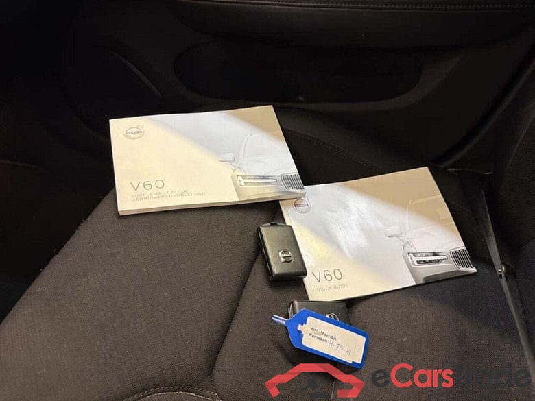 VOLVO V60 2.0 T4 Moment.Pro #5