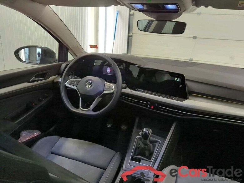 VOLKSWAGEN GOLF 1.5 TSI Life Bns #3