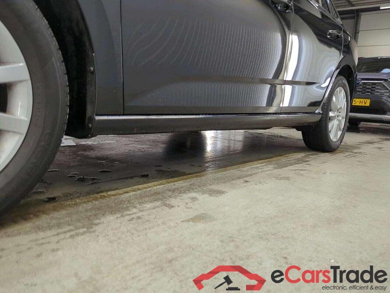 SKODA Scala 1.0 TSI Ambition #6