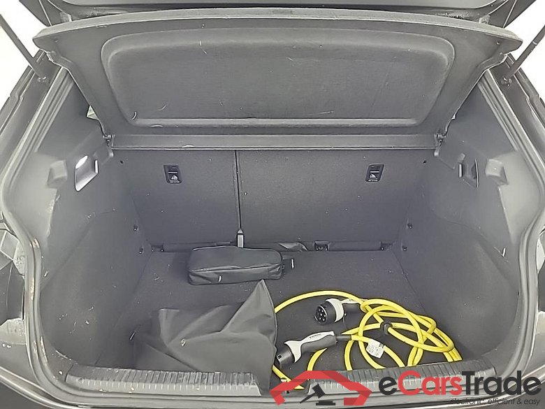 CUPRA Born 58kWh 150kW Essent.+Winterpack KPMG Edition 5D #5