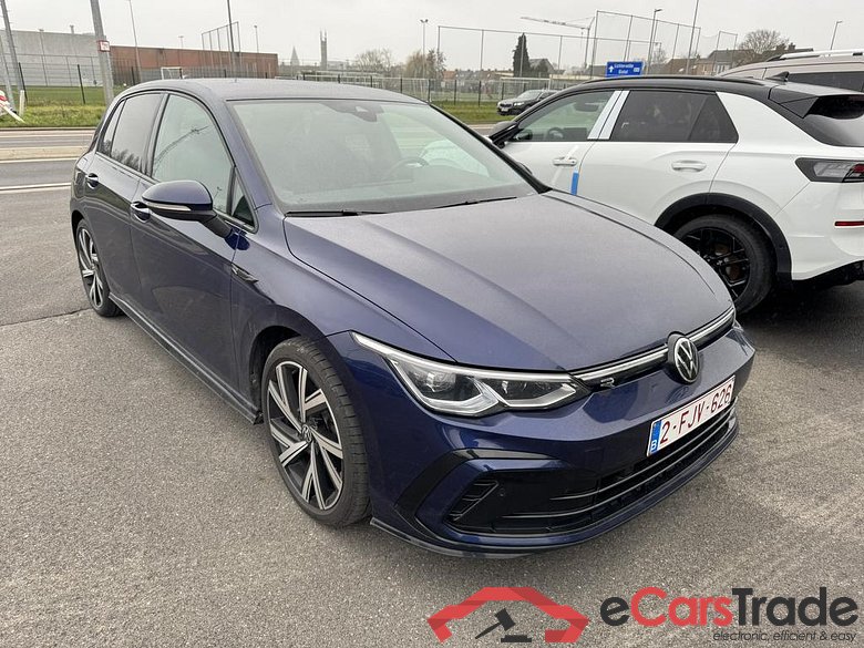 VOLKSWAGEN Golf VIII Golf R-Line 1.5 TSI  96 kW (130 pk) 6 versnellingen manueel