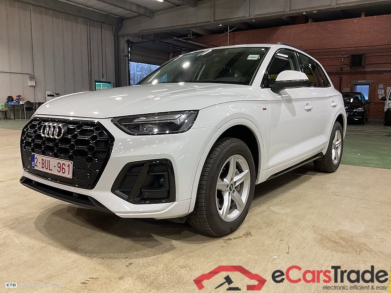 AUDI Q5 2.0 40 TDI S TRONIC QUATTRO B. E. S LINE #1