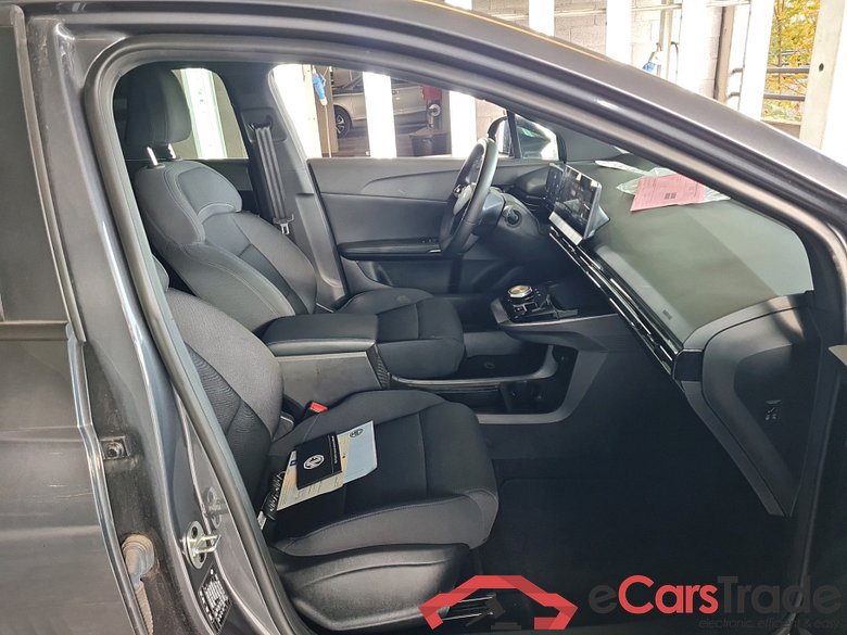 MG MG4 Comfort 64 kWh 204 hp #6