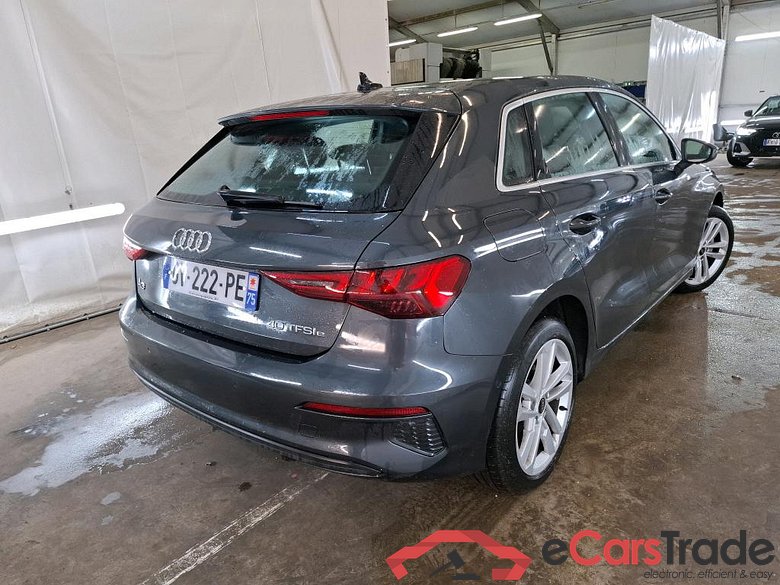 AUDI A3 Sportback / 2020 / 5P / Berline 40 TFSI e 204 S Tronic Business Exec #3