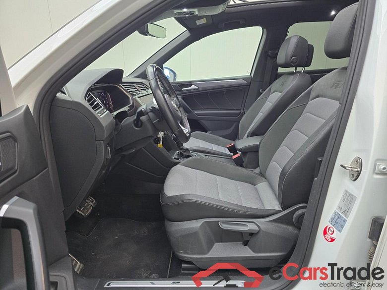 VOLKSWAGEN Tiguan 1.5 TSI ACT Highline Business R #5