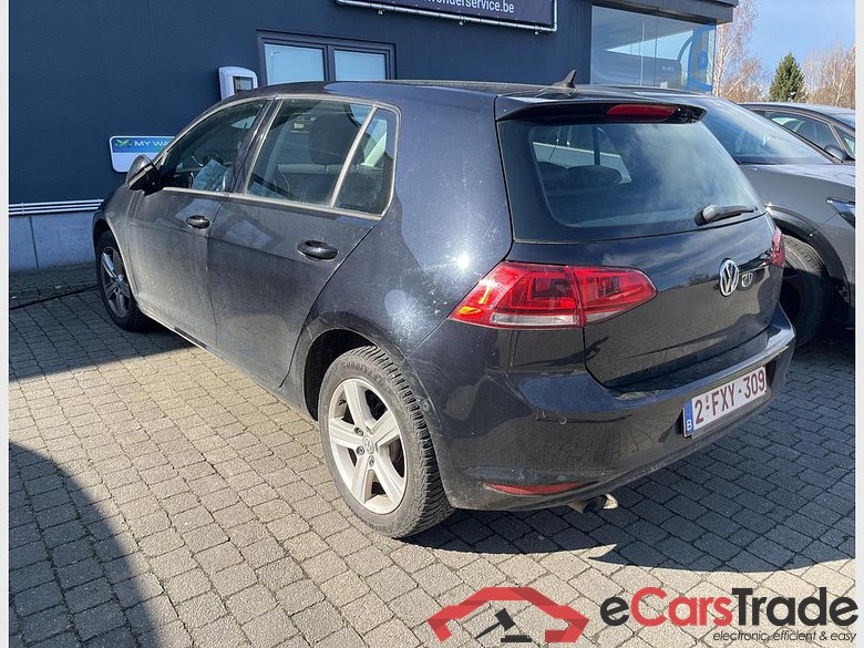 VOLKSWAGEN Golf VII Golf  Highline 1.6 TDI BlueMotion Technology 77 kW (105 ch) 5 vitesses manuel #2