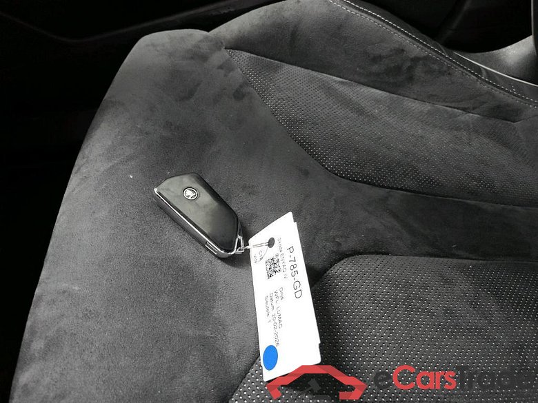 SKODA Enyaq iV 150 kW #6