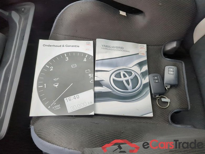 TOYOTA Yaris 54 kW #6