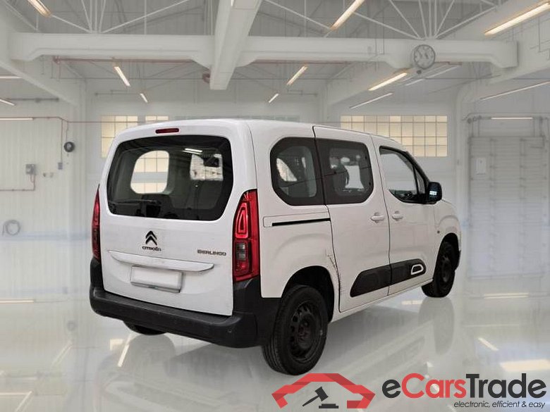 CITROEN BERLINGO / 2018 / 4P / COMBI BLUEHDI 100 SeS FEEL N1 #2