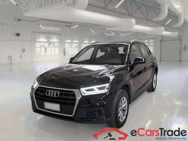AUDI Q5 / 2016 / 5P / SUV 40 TDI BUSINESS QUATTRO S TRONIC #1