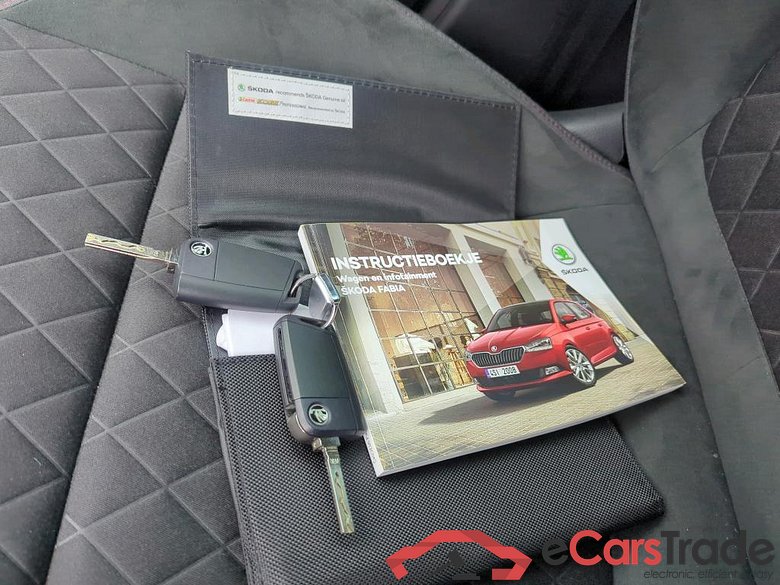 SKODA Fabia Combi 70 kW #6