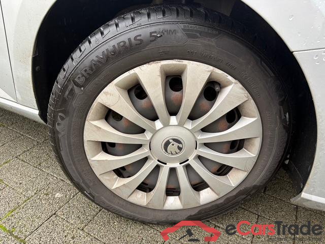 SKODA Fabia Combi Fabia Combi Ambition 1,0 TSI 70 kW 5-speed mech. #4