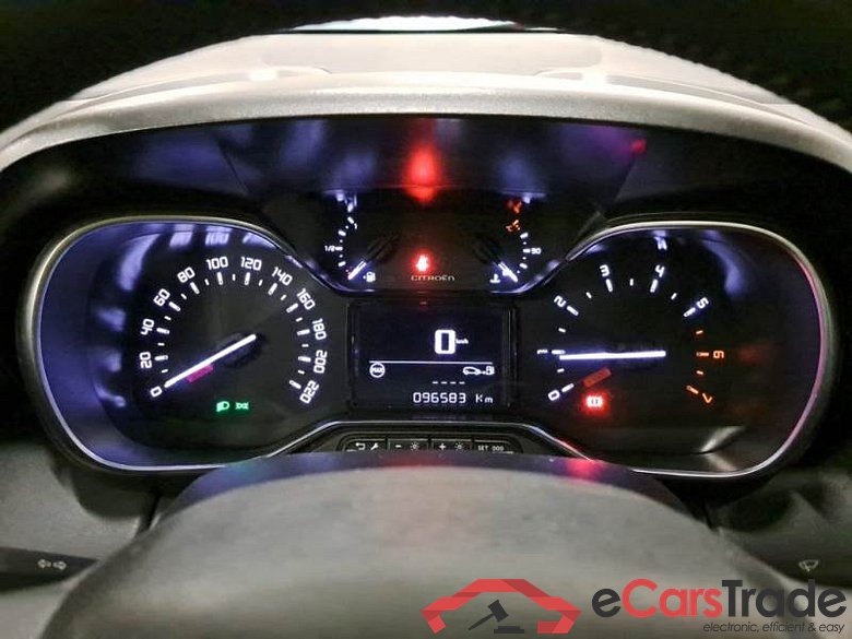 CITROEN C3 AIRCROSS / 2021 / 5P / SUV BLUEHDI 120 SeS SHINE EAT6 #4