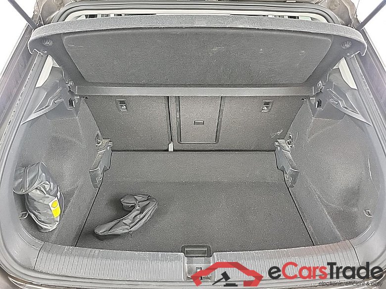 VOLKSWAGEN T-Roc 1.5 TSI 110kW DSG Sport 5D #5