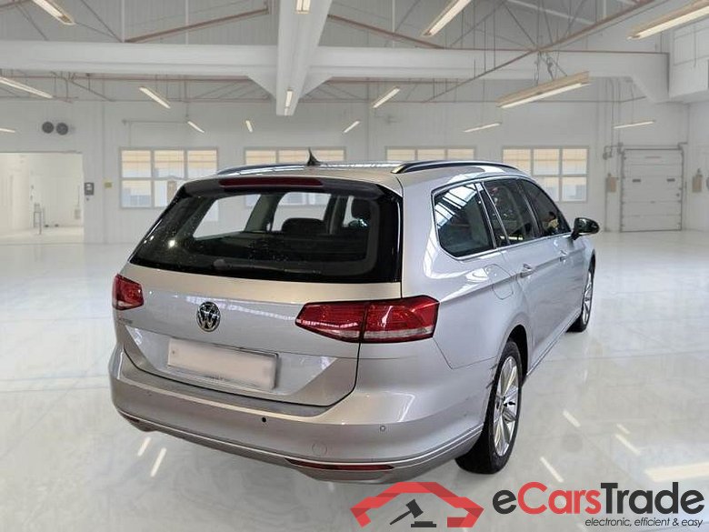 VOLKSWAGEN PASSAT / 2014 / 5P / STATION WAGON VARIANT2.0TDI 110KW BUSINESS BMT DSG #2