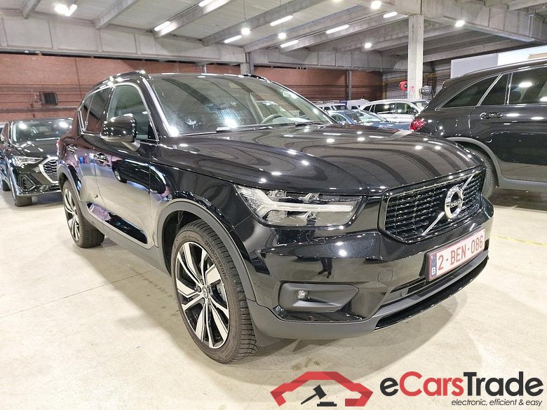VOLVO XC40 1.5 T4 RECHARGE GEARTRONIC R-DESIGN #2