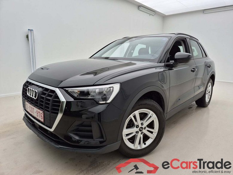 AUDI Q3 E-TRON 1.4 45 TFSI E S-TRONIC #1