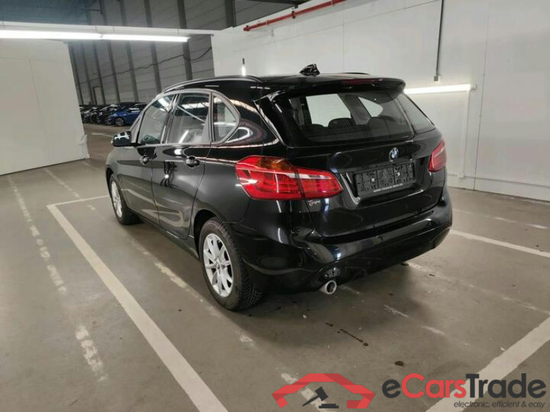 BMW 216d Active Tourer Aut. LED-Xenon Navi KeylessGo Camera Klima PDC ... #4