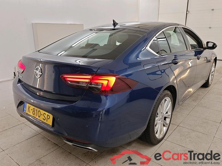 Opel Insignia Grand Sport 2.0 Turbo 147kW S&S Business Elegance AT 5d #2
