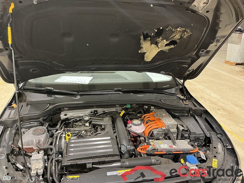 VOLKSWAGEN GOLF VIII 1.4 EHYBRID STYLE BUSINESS DSG #6