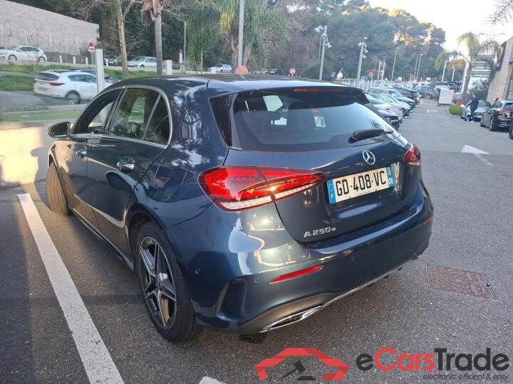 Mercedes A 250e Plug-In Hybrid AMG Aut. Pano LED-Multibeam Widescreen Burmester Ambient Navi 1/2 Sport-Leather-Alcantara KeylessGo Camera Klima PDC ... #4