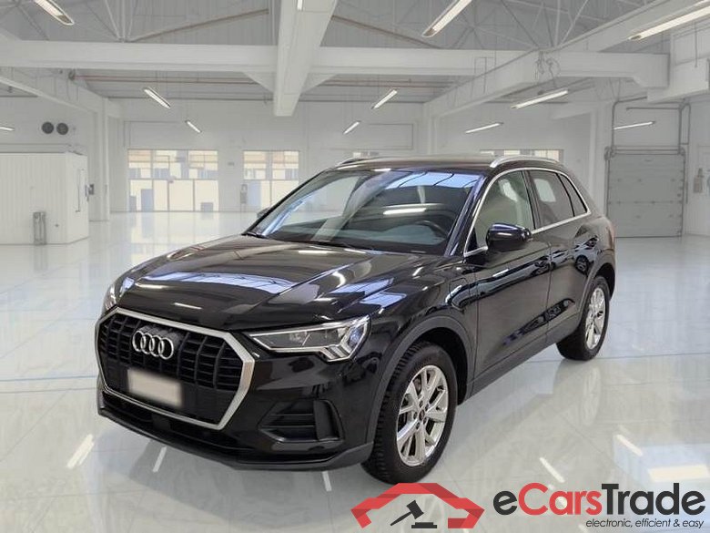 AUDI Q3 1.4 45 TFSIe Plug-In Hybrid Aut. LED-Matrix Virtual Navi Klima PDC ...