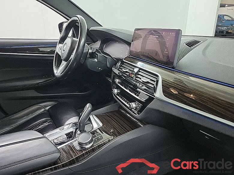 BMW 5 Serie Sedan 545e xDrive Business Edition Plus 4D 290kW #6