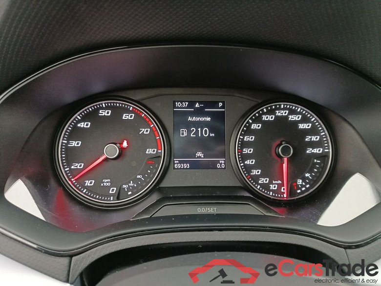 SEAT ARONA - 2021 1.0 EcoTSI 110 FR DSG 5d #6