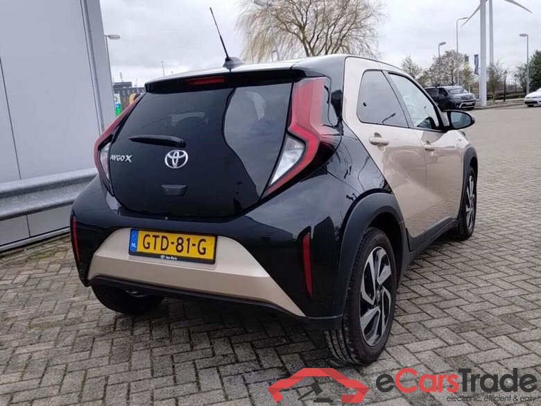 TOYOTA Aygo X 1.0 VVT-i S-CVT Pulse #4