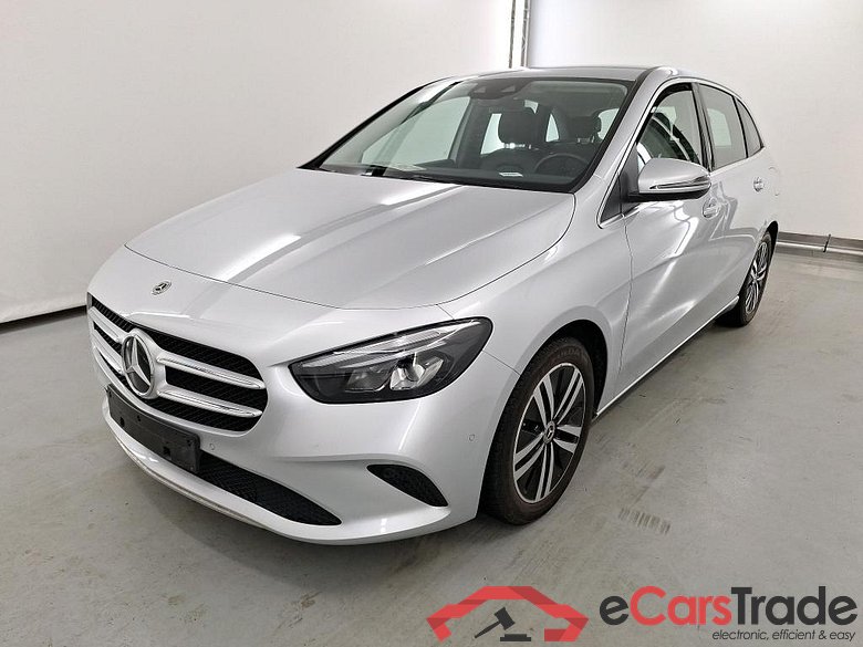 MERCEDES-BENZ CLASS B (W247) B 180 Business Solution
