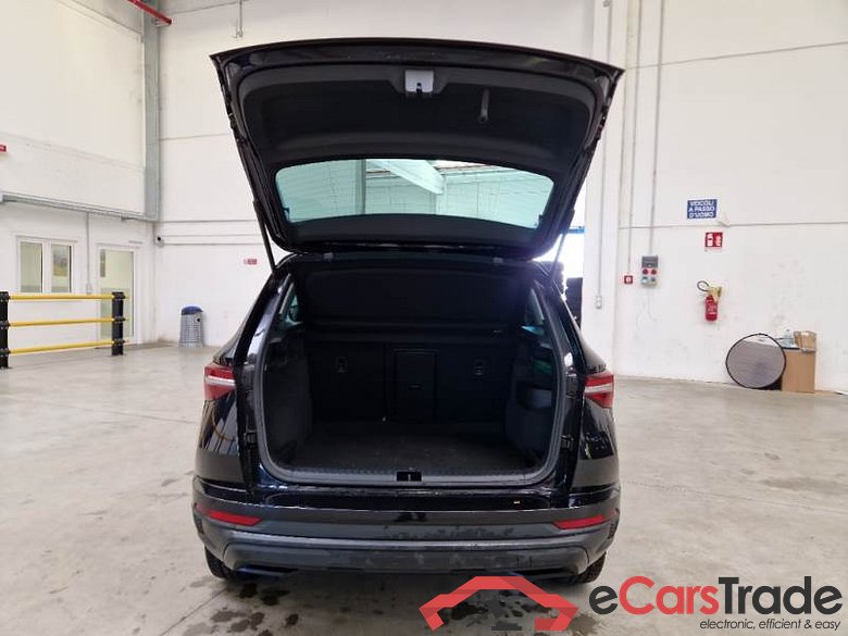 SKODA KAROQ / 2022 / 5P / SUV 2.0 TDI 85KW EVO SCR EXECUTIVE DSG #5